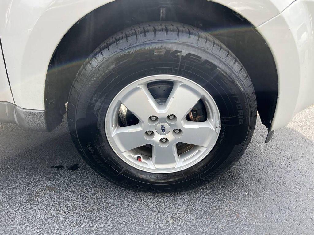 used 2009 Ford Escape car, priced at $3,999