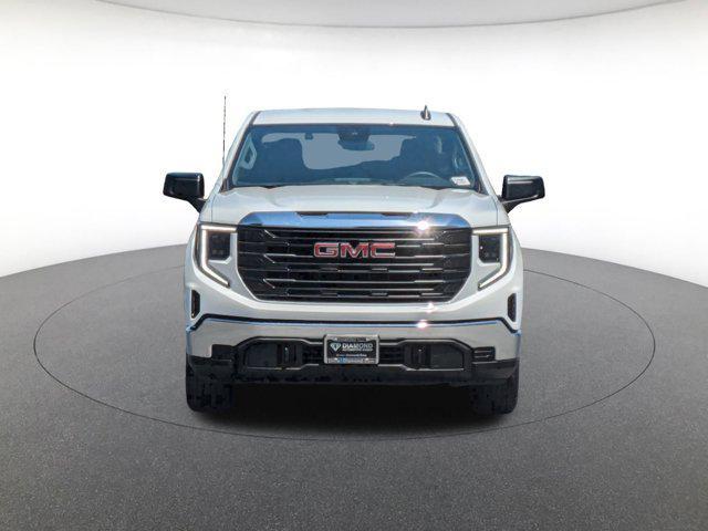 new 2024 GMC Sierra 1500 car, priced at $44,725