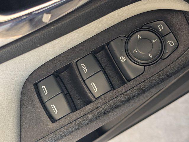 used 2022 Chevrolet Equinox car, priced at $21,999