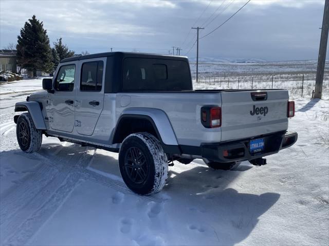 new 2024 Jeep Gladiator car, priced at $37,380