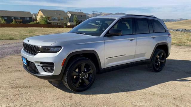 new 2023 Jeep Grand Cherokee car, priced at $41,643