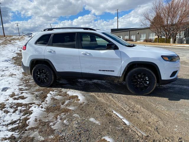 new 2023 Jeep Cherokee car, priced at $36,880