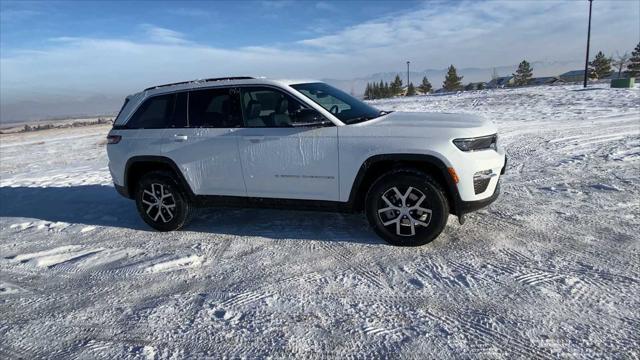 new 2025 Jeep Grand Cherokee L car, priced at $43,900