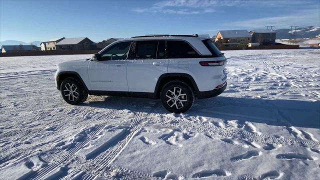 new 2025 Jeep Grand Cherokee L car, priced at $43,900