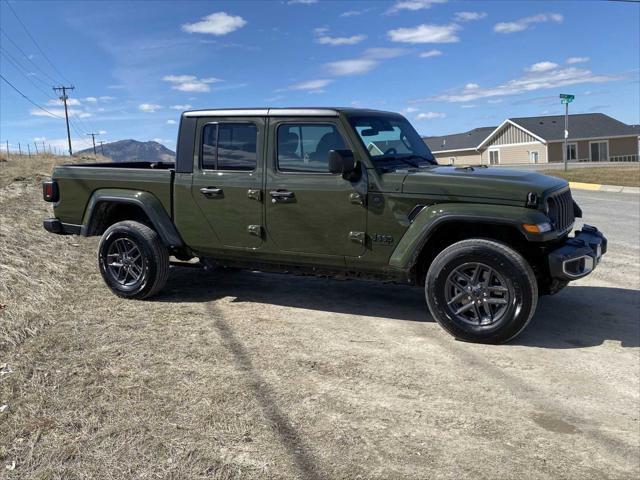 new 2024 Jeep Gladiator car, priced at $40,053