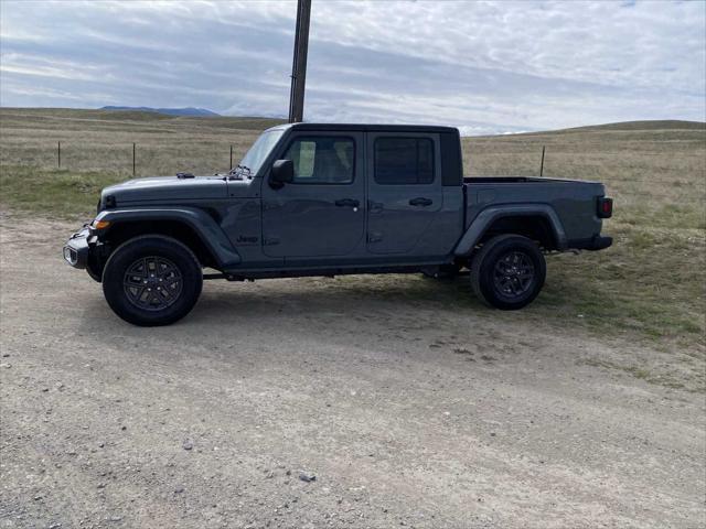 new 2024 Jeep Gladiator car, priced at $41,089