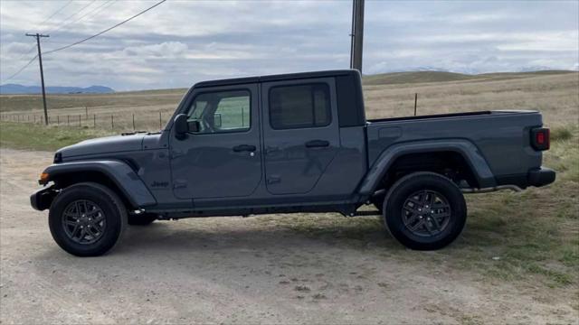 new 2024 Jeep Gladiator car, priced at $38,952