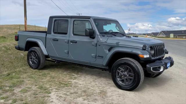 new 2024 Jeep Gladiator car, priced at $41,089