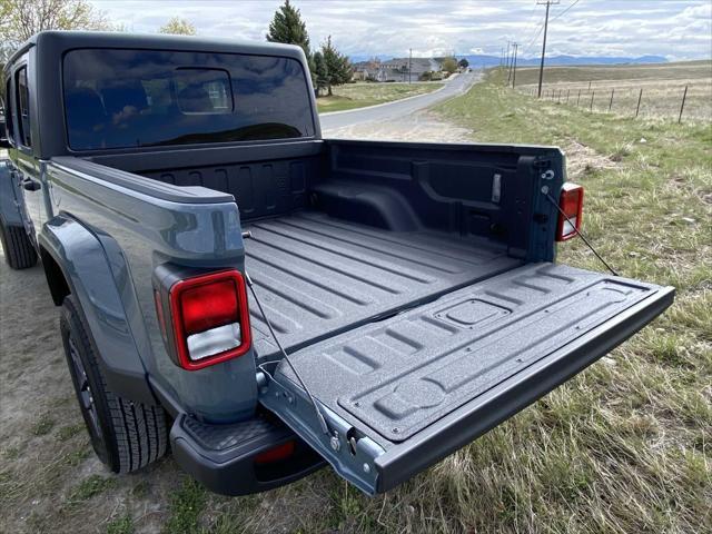 new 2024 Jeep Gladiator car, priced at $38,952