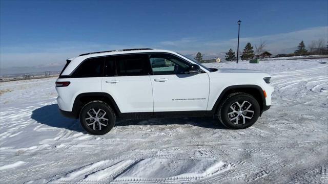 new 2025 Jeep Grand Cherokee car, priced at $42,404