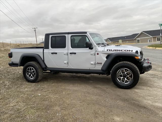 new 2024 Jeep Gladiator car, priced at $49,196