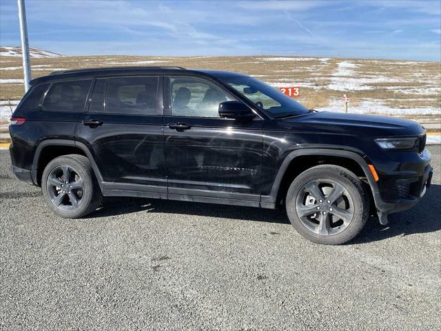 used 2024 Jeep Grand Cherokee L car