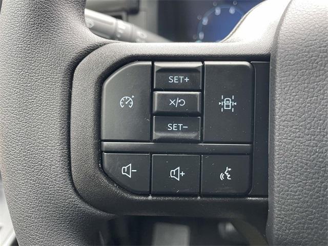 new 2025 Ford F-150 car, priced at $43,211