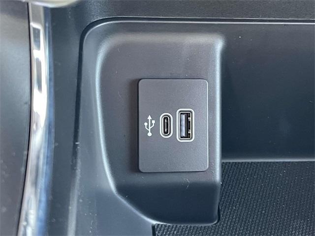 new 2025 Ford F-150 car, priced at $43,255