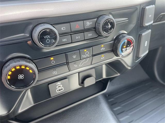new 2025 Ford F-150 car, priced at $38,195