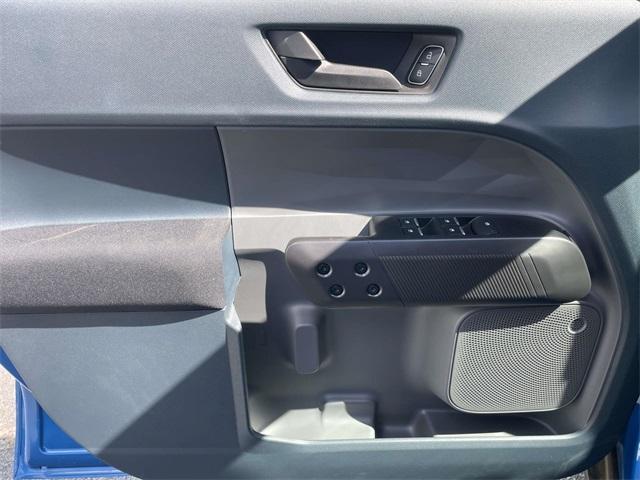 new 2025 Ford Maverick car, priced at $25,821