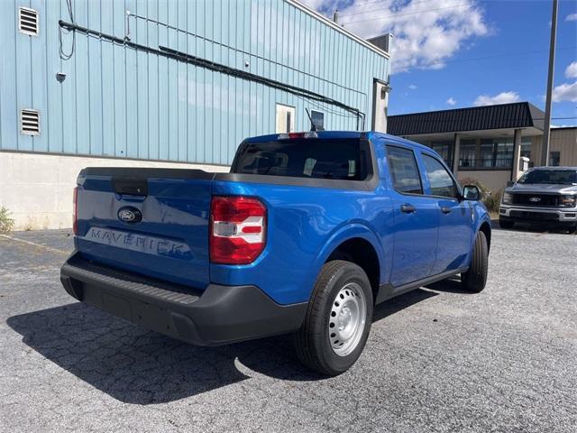 new 2025 Ford Maverick car, priced at $25,821