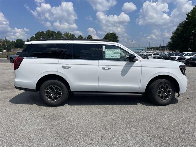new 2025 Ford Expedition car, priced at $62,999
