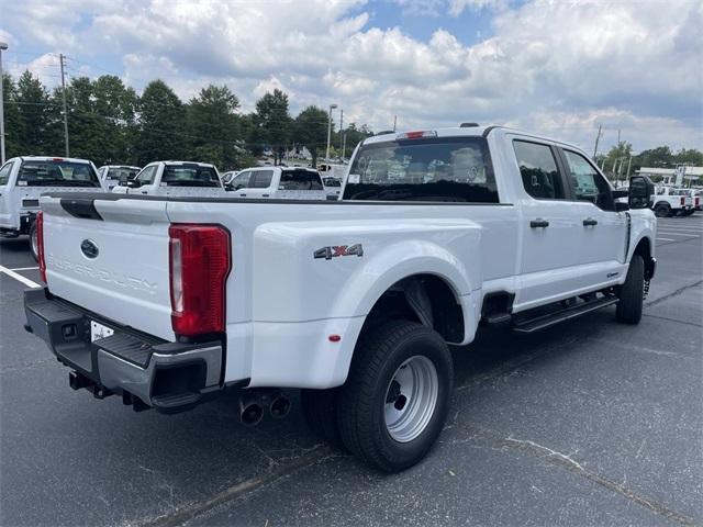 new 2025 Ford F-350 car, priced at $62,900