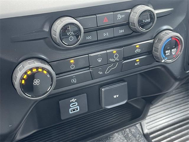 new 2025 Ford F-350 car, priced at $62,900