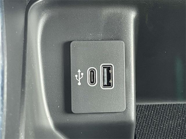 new 2025 Ford F-150 car, priced at $39,682