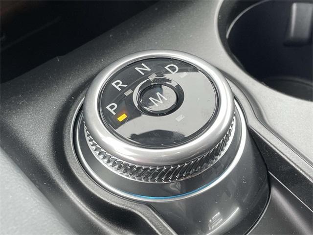 new 2025 Ford Explorer car
