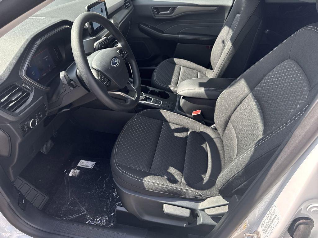 new 2025 Ford Escape car, priced at $30,683