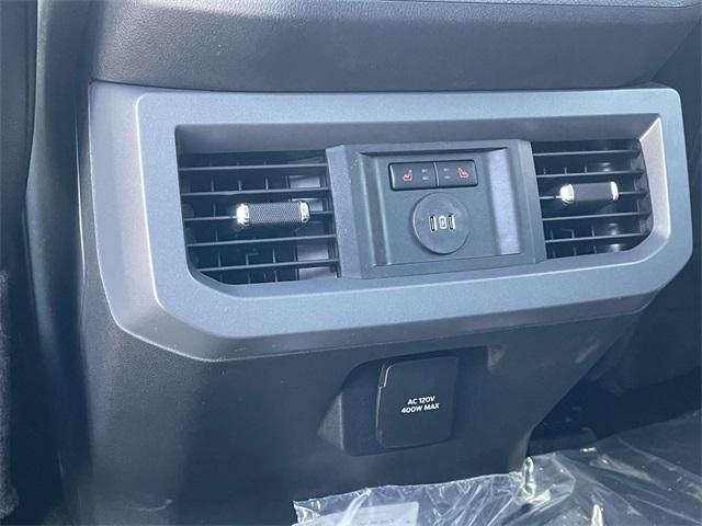 new 2025 Ford F-250 car, priced at $85,360