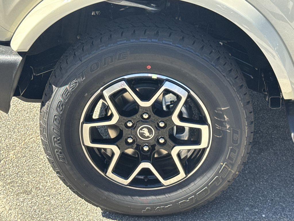 new 2025 Ford Bronco car, priced at $53,112