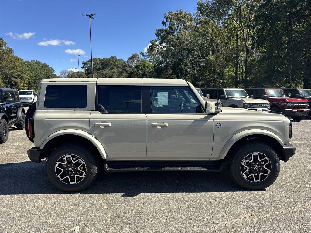 new 2025 Ford Bronco car, priced at $53,112
