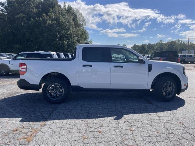 new 2025 Ford Maverick car, priced at $28,456