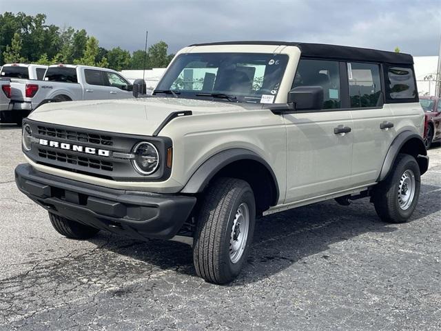 new 2025 Ford Bronco car, priced at $40,780