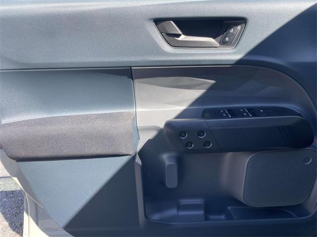 new 2025 Ford Maverick car, priced at $25,421