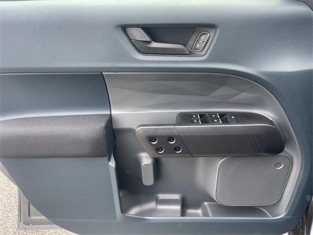 new 2025 Ford Maverick car