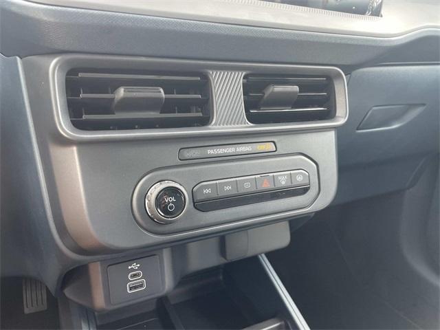 new 2025 Ford Maverick car