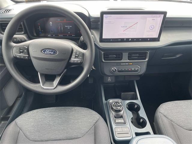 new 2025 Ford Maverick car