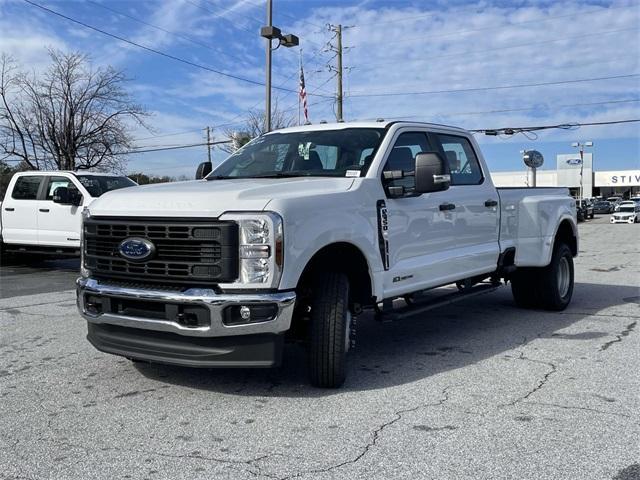 new 2024 Ford F-350 car, priced at $63,039