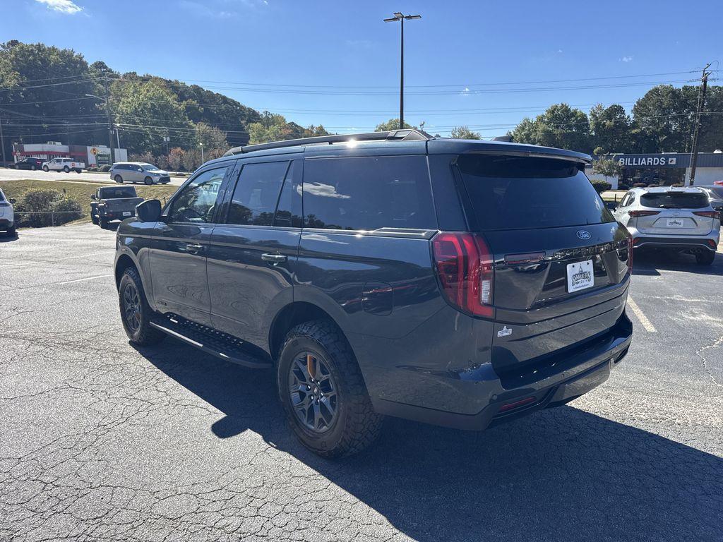 new 2025 Ford Expedition car, priced at $81,678