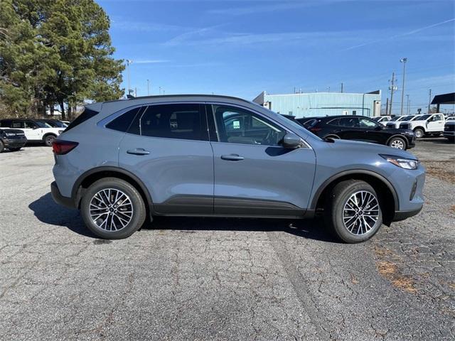 new 2025 Ford Escape car, priced at $38,793