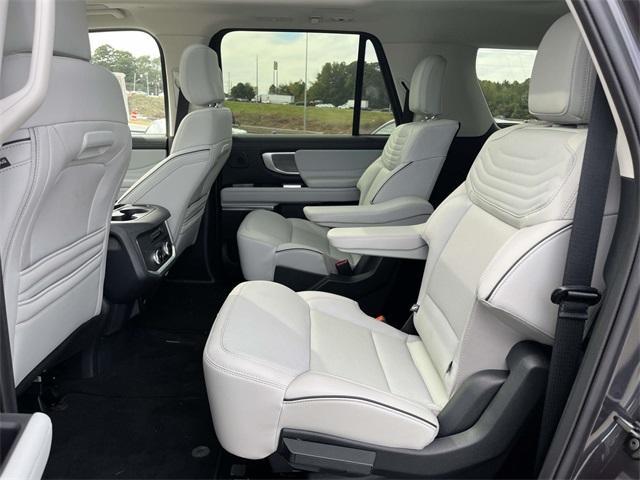 new 2025 Ford Expedition Max car, priced at $88,654