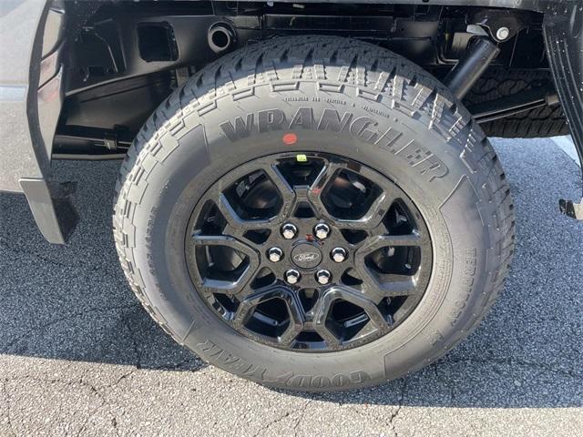new 2025 Ford F-150 car