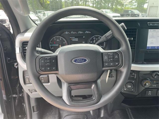 new 2024 Ford F-350 car, priced at $66,614
