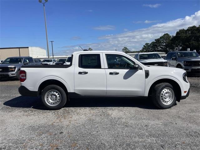 new 2025 Ford Maverick car, priced at $25,821