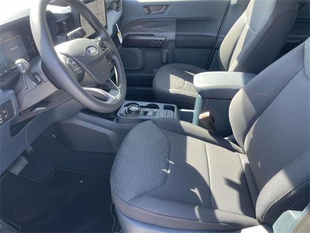 new 2025 Ford Maverick car, priced at $25,821