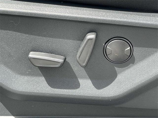 new 2025 Ford F-150 car, priced at $51,608