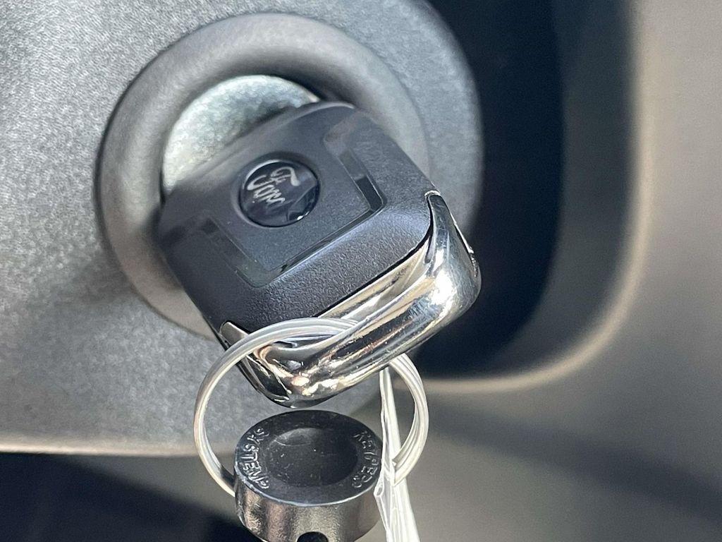 new 2025 Ford Maverick car, priced at $27,336