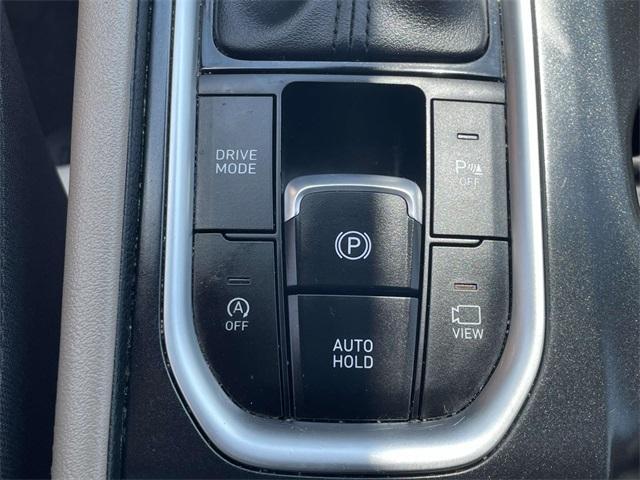 used 2020 Hyundai Santa Fe car, priced at $18,640