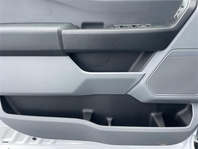 new 2025 Ford F-250 car, priced at $65,400