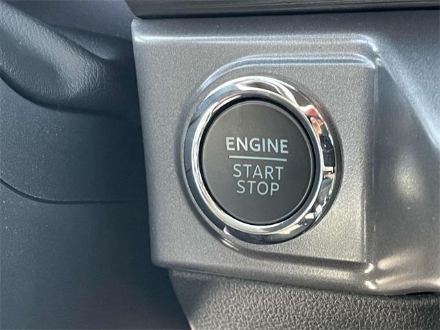 new 2025 Ford F-150 car, priced at $53,444
