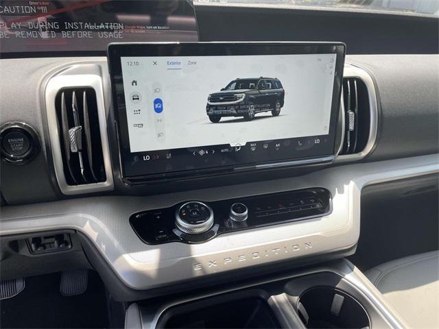 new 2025 Ford Expedition car, priced at $68,210